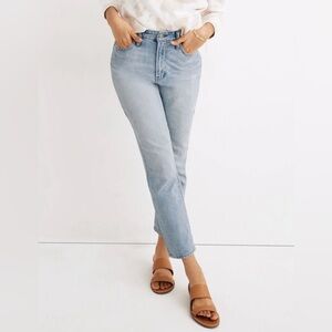 Madewell Straight Leg Jeans in Light Blue Wash